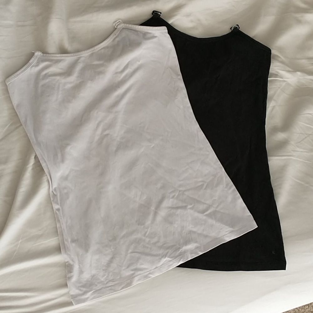 Undercover Mama Strapless Nursing Tank Small